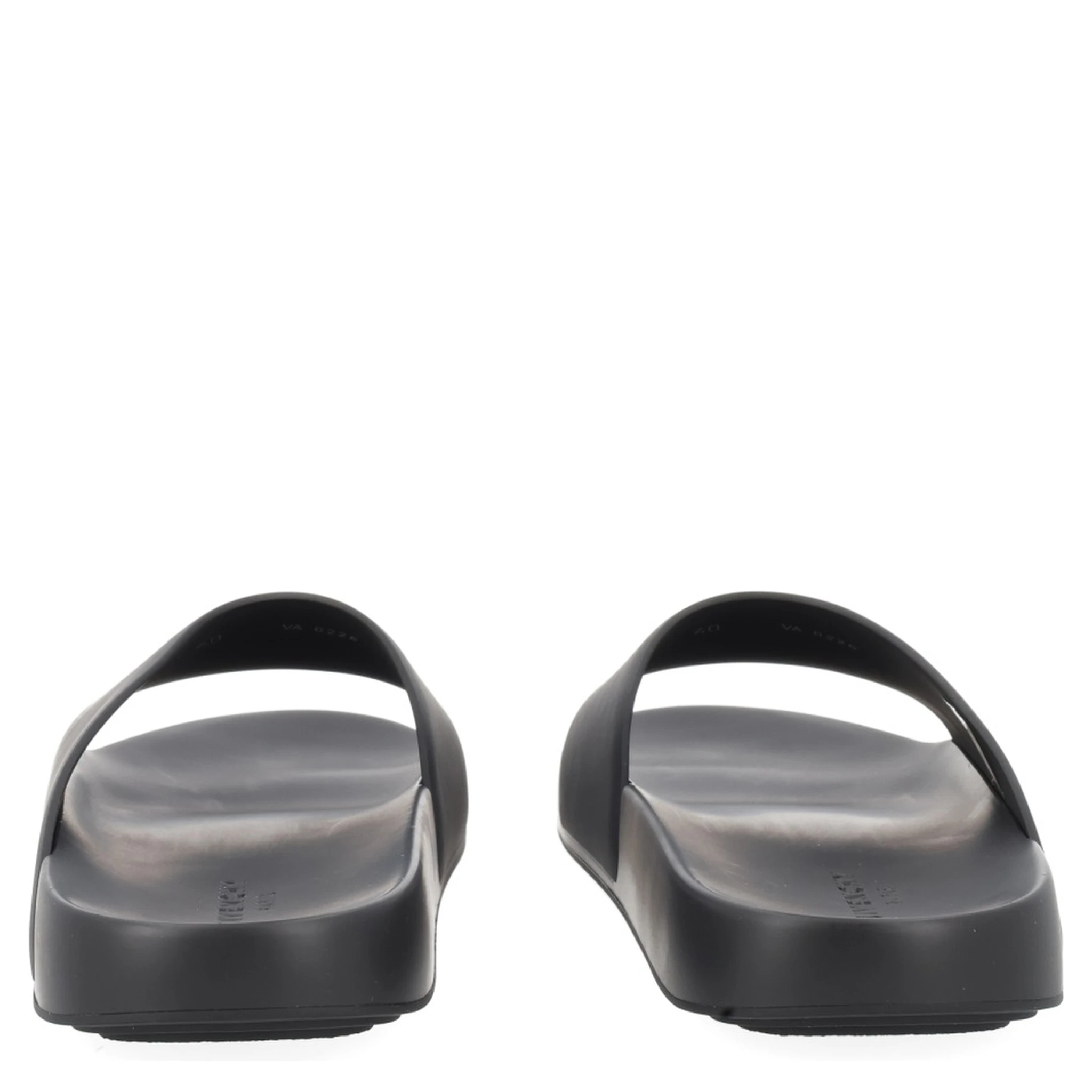 MULE CON LOGO