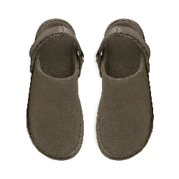 UGG Flat shoes