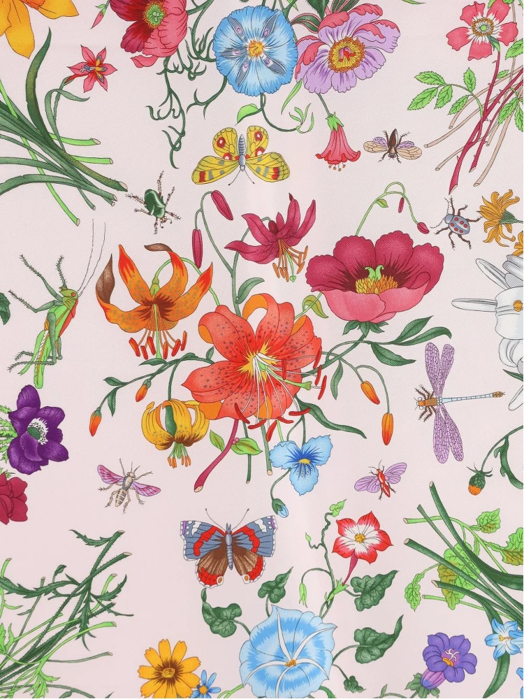 Gucci Scarfs alternative