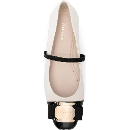 Ferragamo Flat shoes