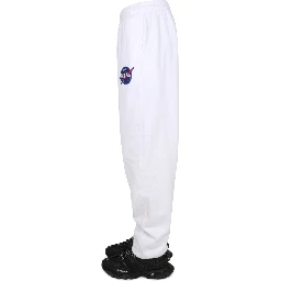 PANTALONE JOGGER CON PATCH