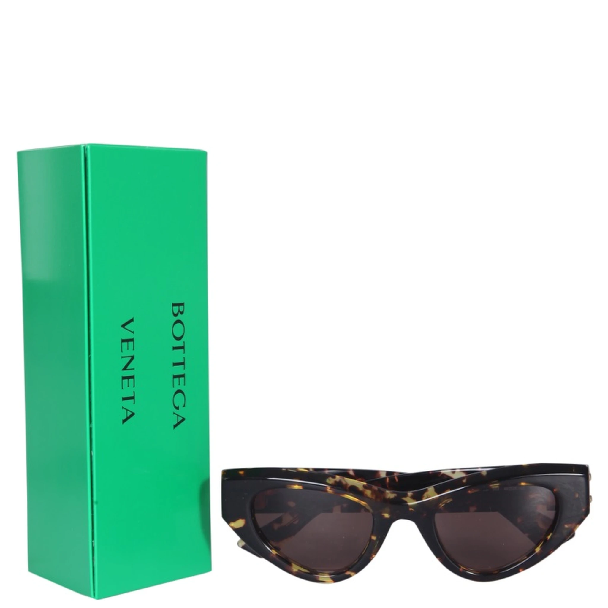 CAT-EYE SUNGLASSES
