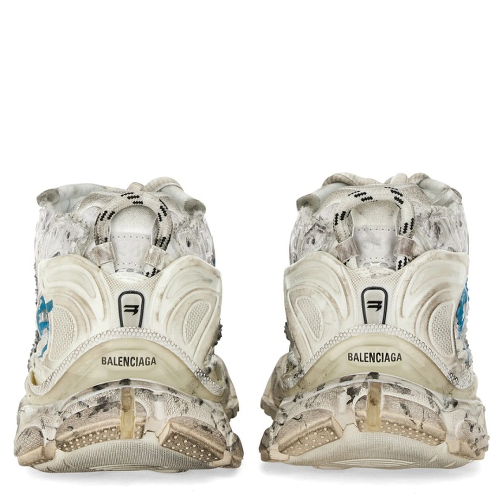 SNEAKER RUNNER