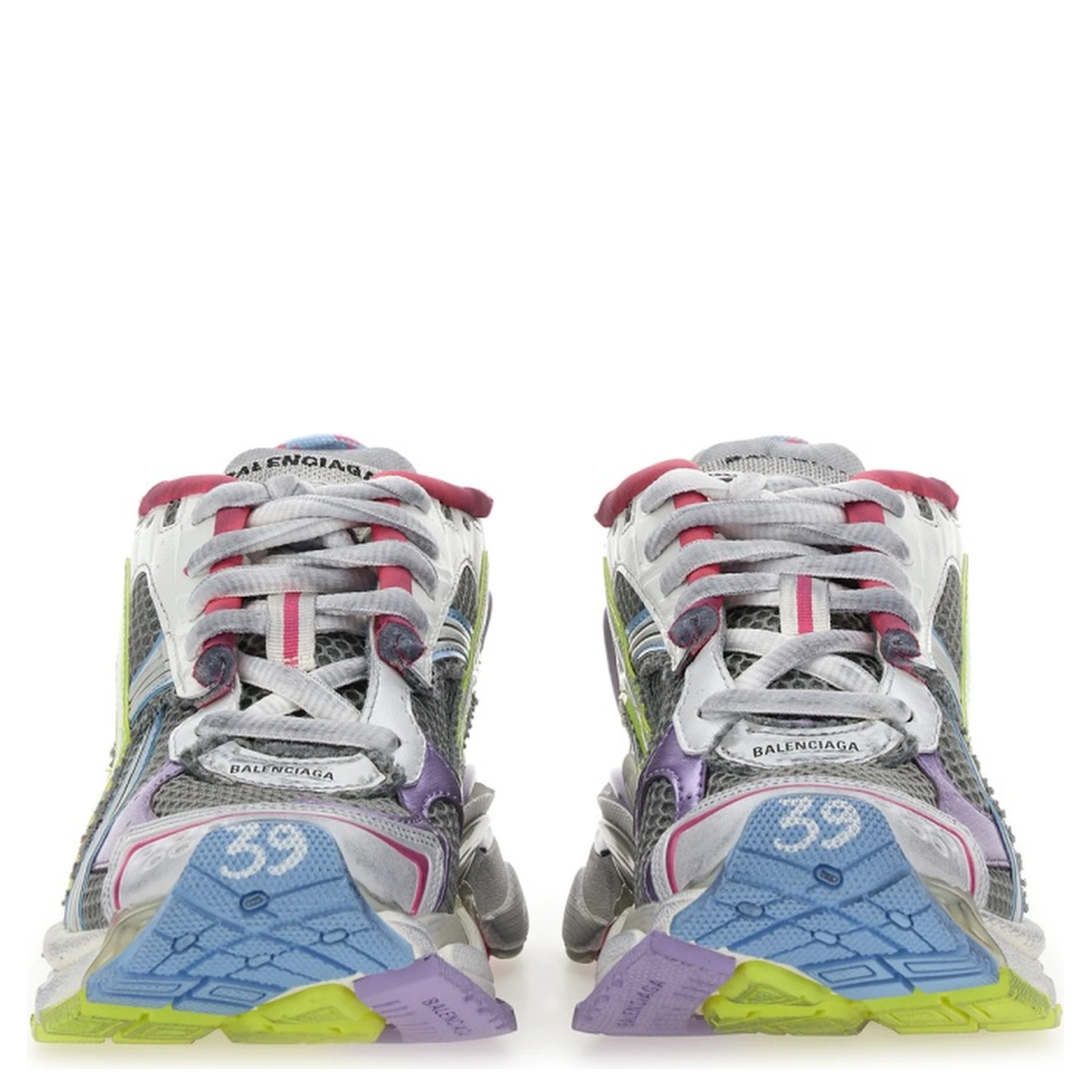 SNEAKER RUNNER