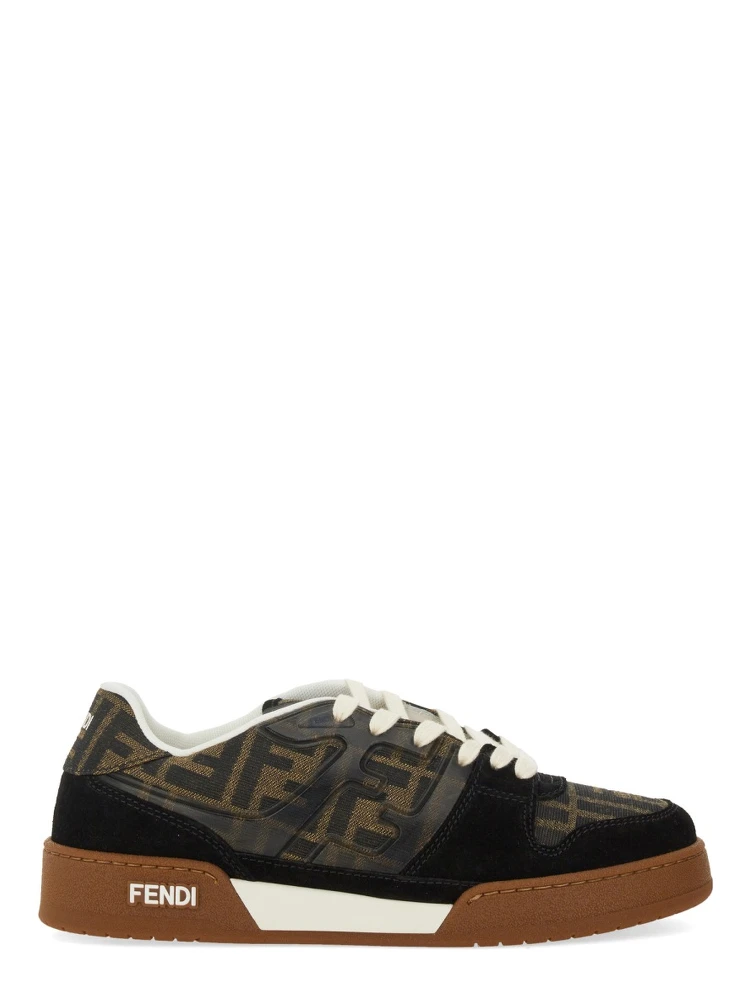 LOW TOP SNEAKER "MATCH"