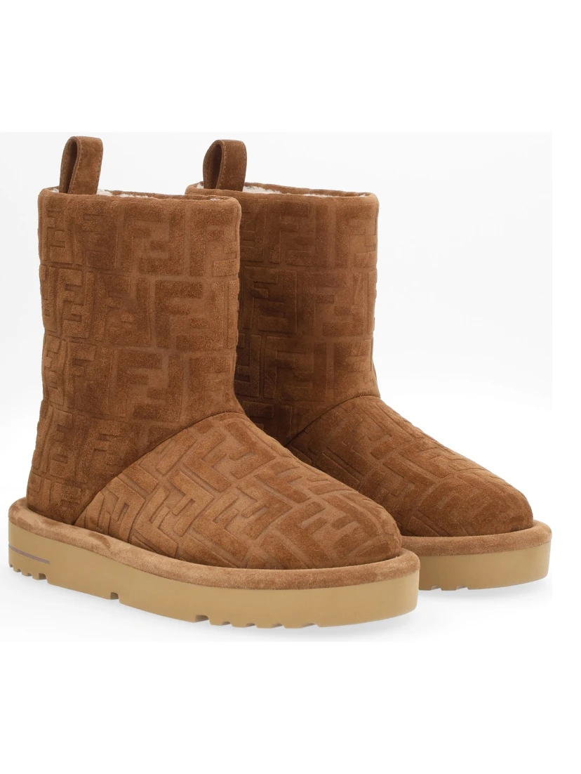 "APRES CHIC" BOOT
