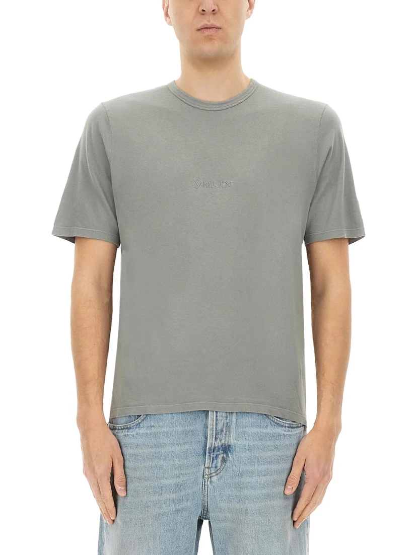 T-SHIRT CON LOGO