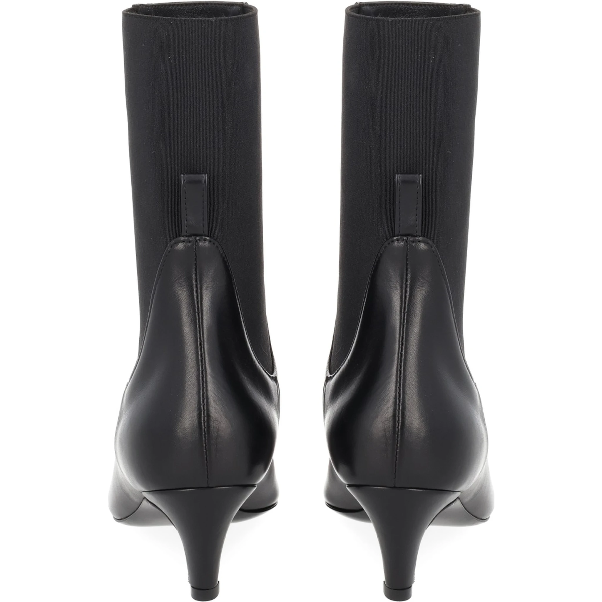 HEELED BOOT
