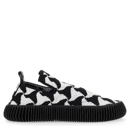 KNIT SLIP-ON SNEAKER