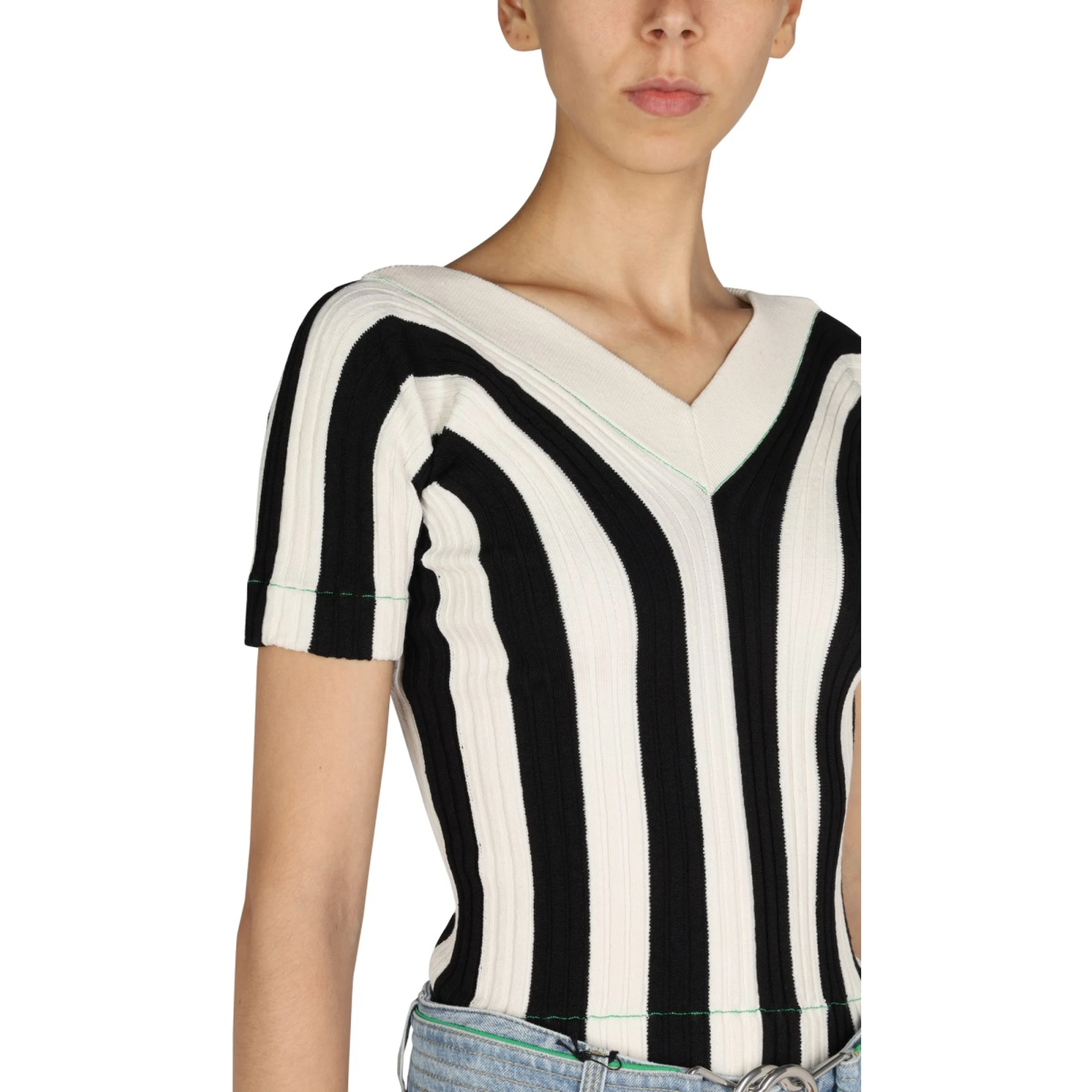 STRIPED PATTERN TOP