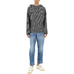 CASHMERE AND WOOL SWEATER