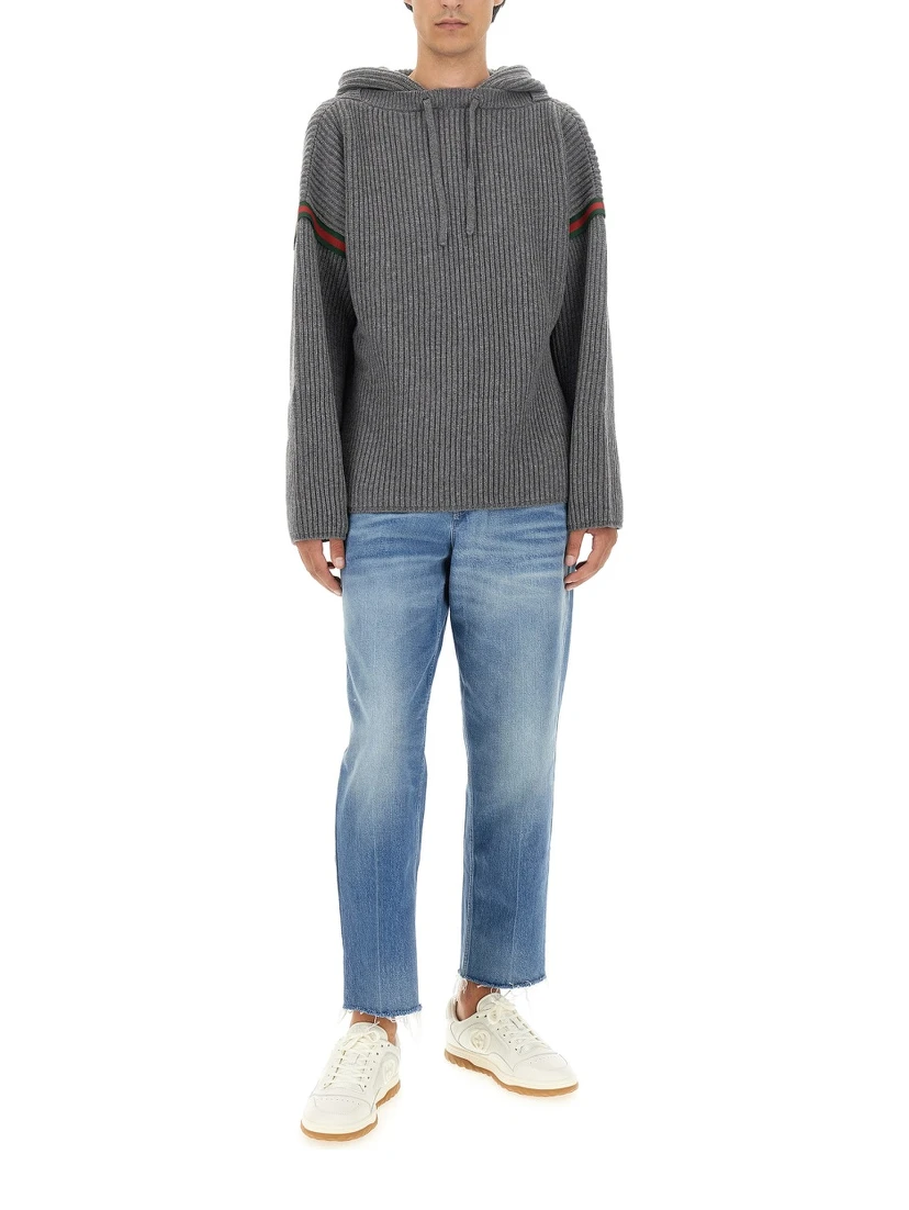 CASHMERE AND WOOL SWEATER