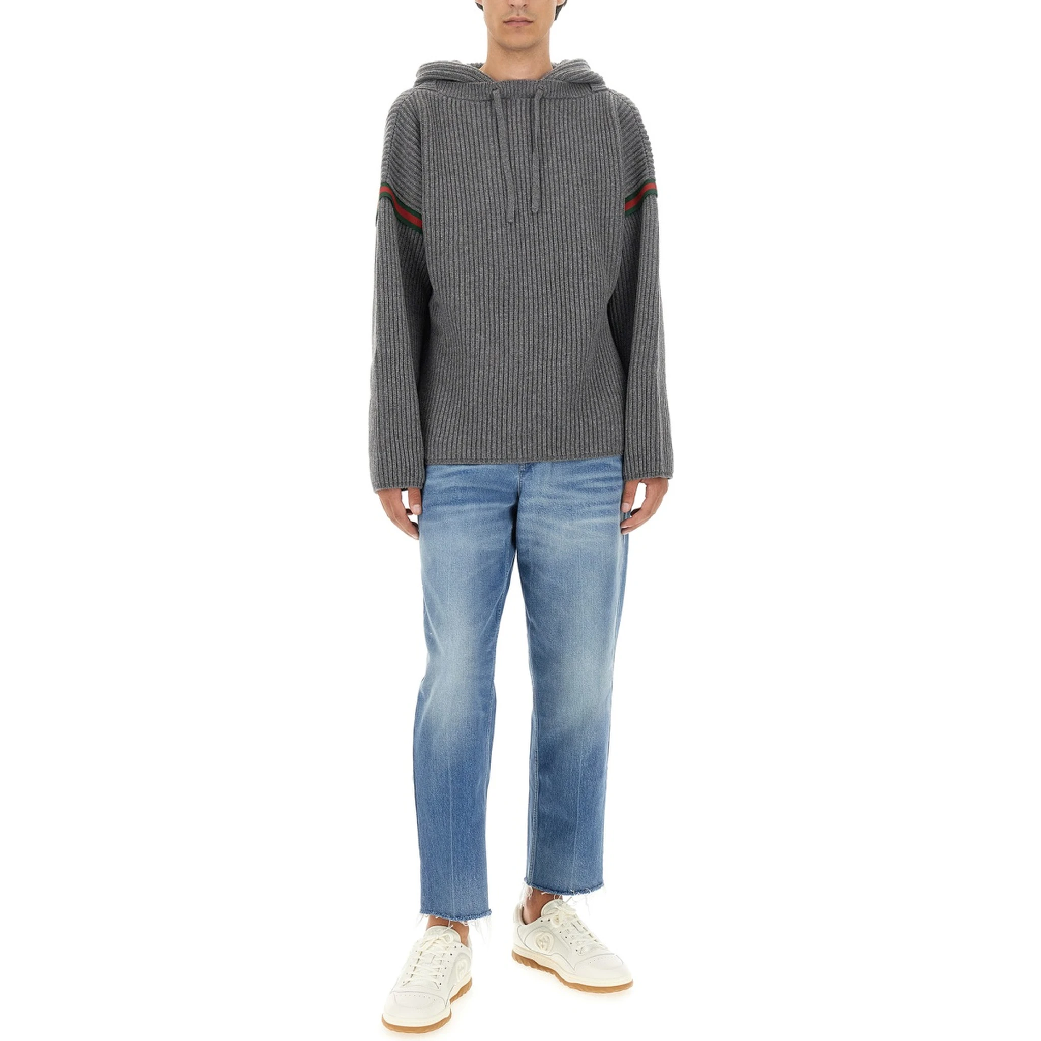 CASHMERE AND WOOL SWEATER