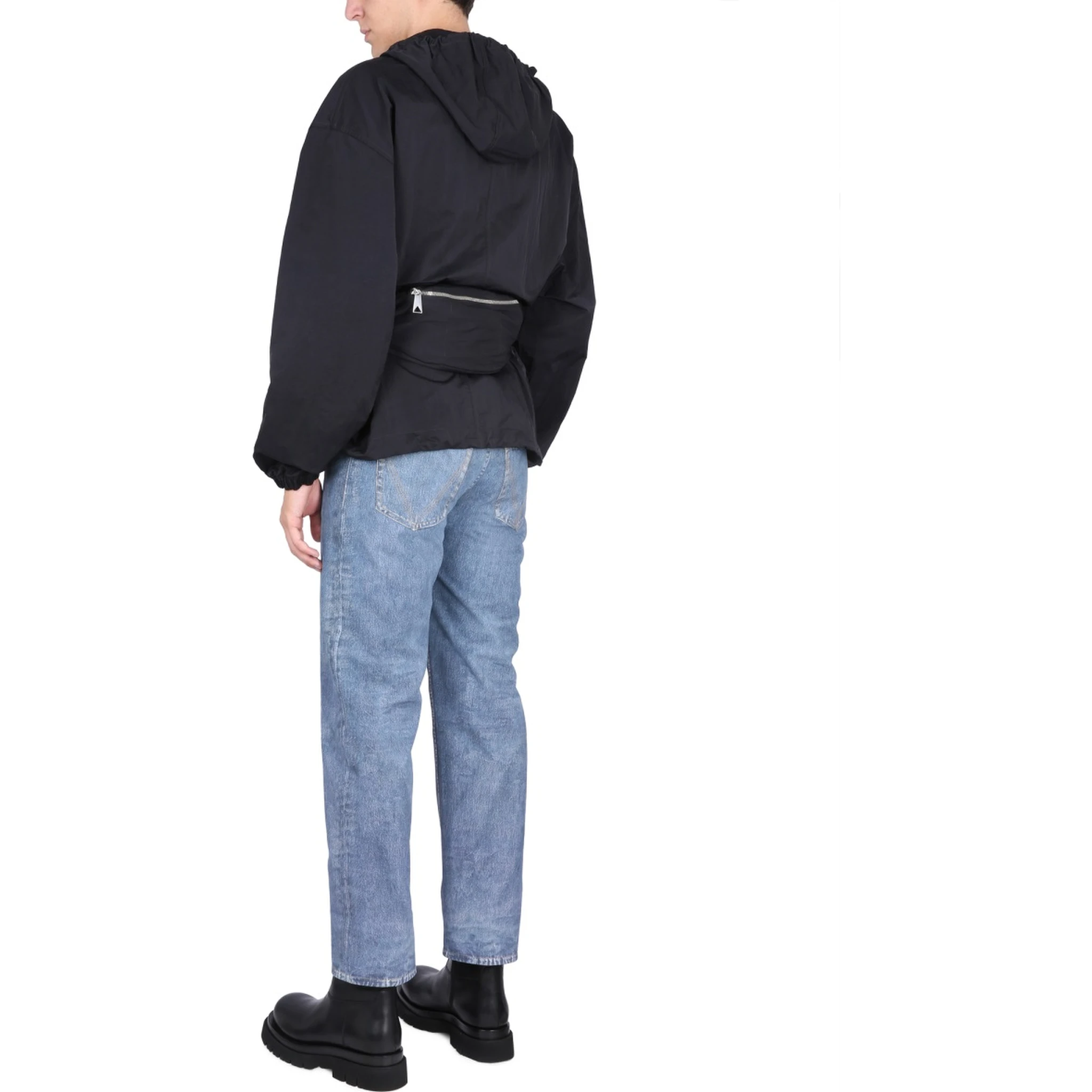 JACKET WITH POUCH