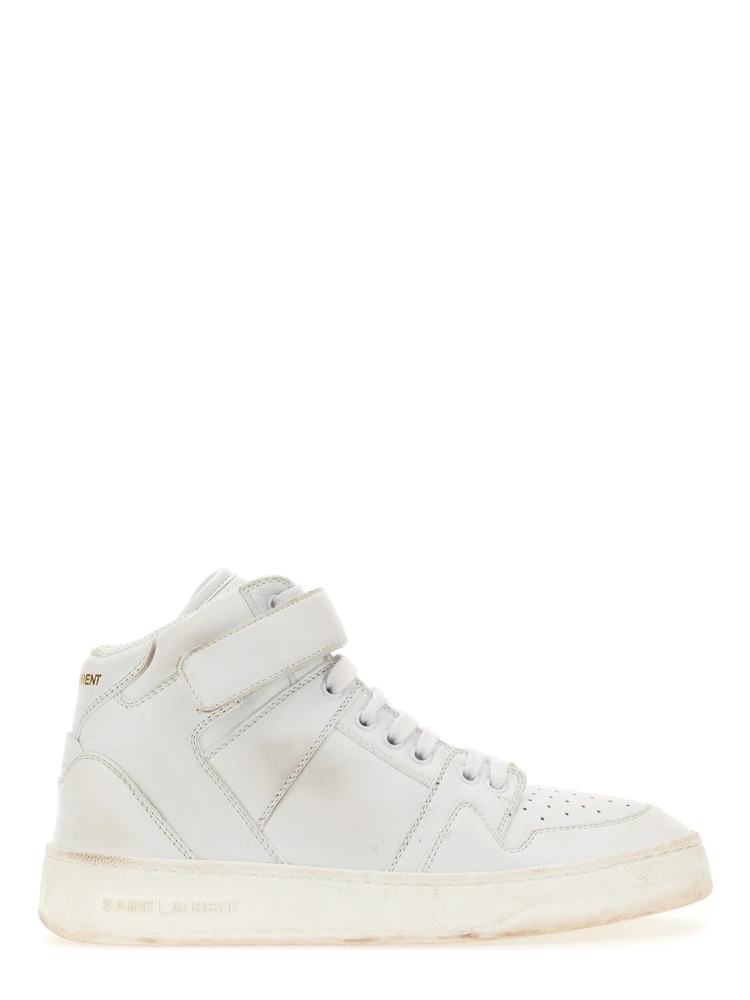 SNEAKERS LAX