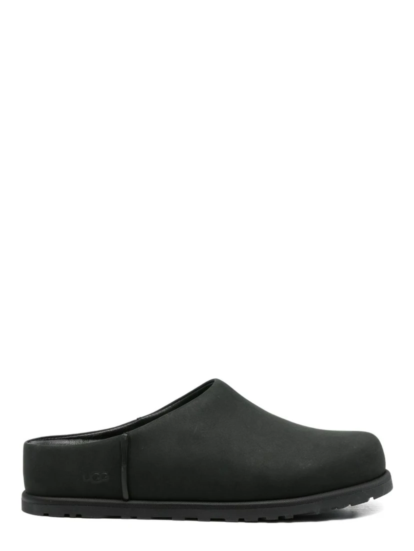 UGG Sandals