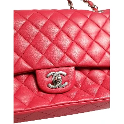 Classic 25 Medium Flap Bag