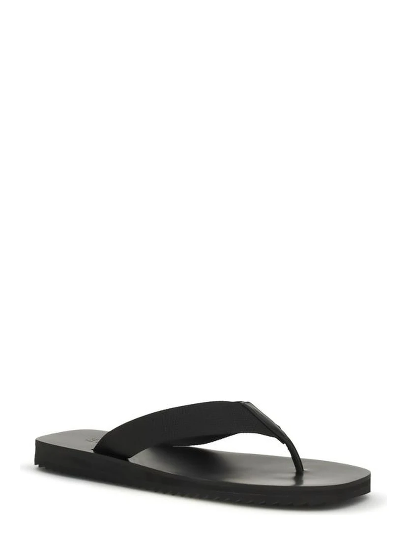 Black Rubber Flip-Flop Sandals