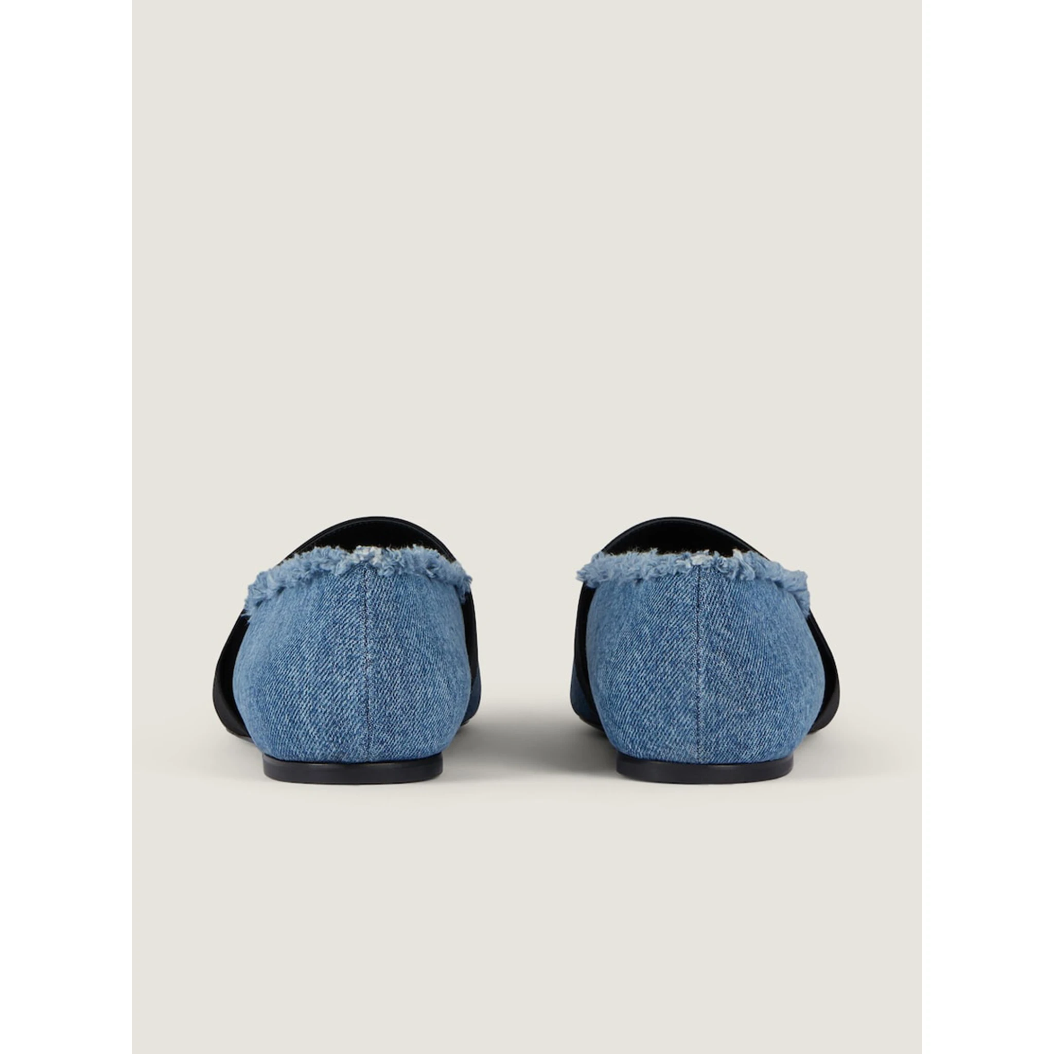 Givenchy Flat shoes