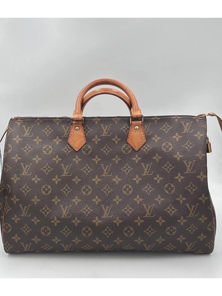 LOUIS VUITTON Speedy 40 Monogram Handbag