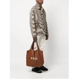 أكياس APC